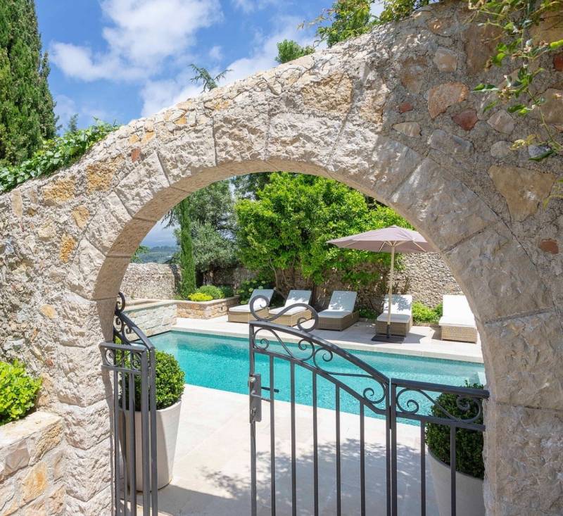 Construction et rénovation Mougins, Cannes, Valbonne Piscine Pool house