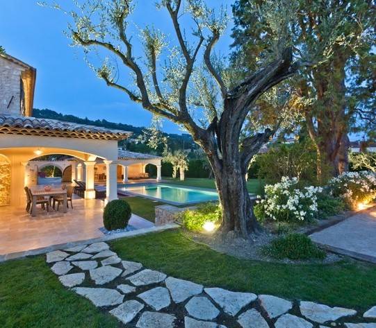 Aménagements intérieurs et extérieurs à Mougins Alpes Maritimes 